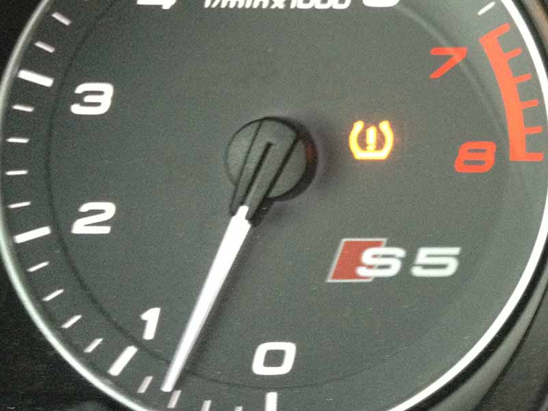 tire pressure warning light