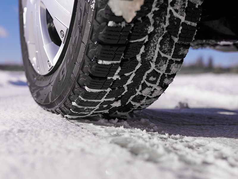 tire on snow