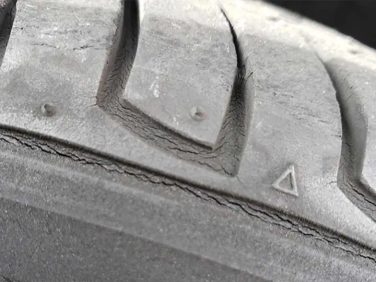 How To Tell If Tires Are Dry Rotted (Signs) TireGrades
