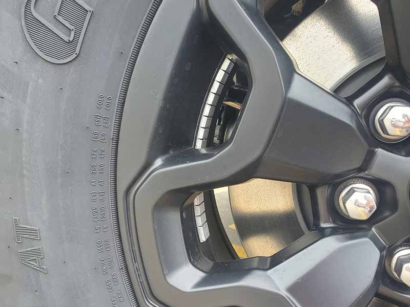 wheel-weights-fell-off-what-happens-tiregrades