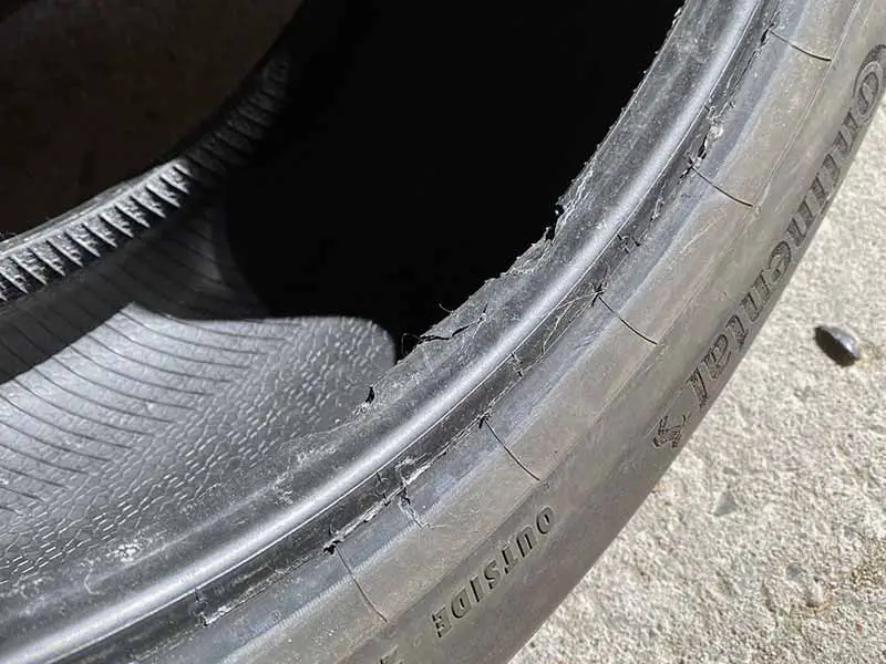 Damaged Tire Bead