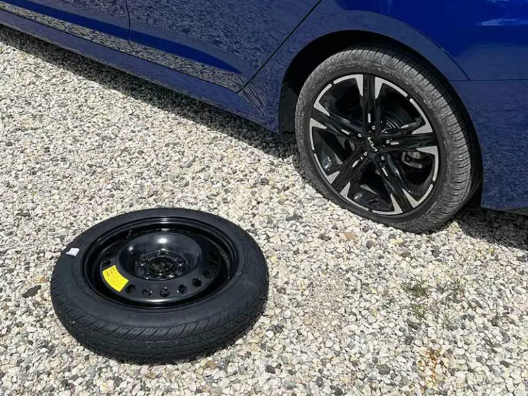 Will A Flat Spot On A Tire Correct Itself? (Fix) TireGrades