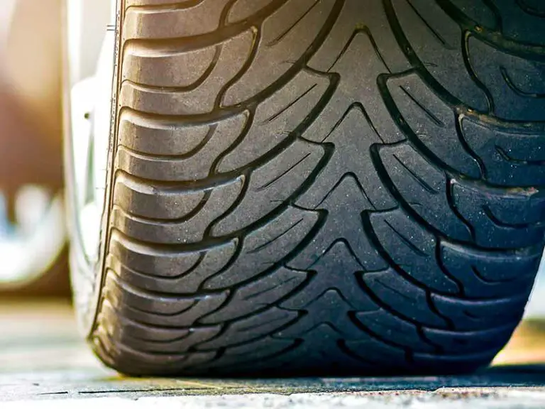 What Are Directional Tires? (VShaped Tread) TireGrades