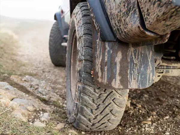 What Size Is A 35 Inch Tire (Height) | TireGrades