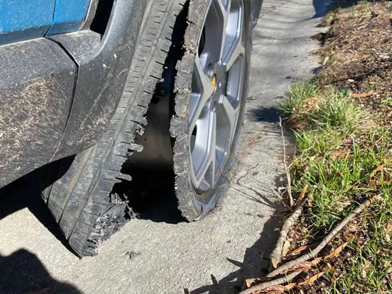 what to do if your tire blows out