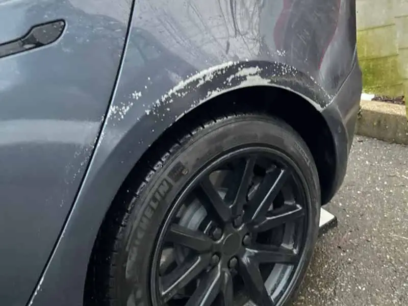Paint Damage Caused By Loose Snow Chains