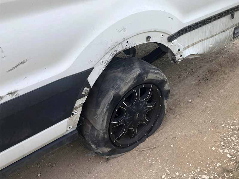 can a tire blowout damage your car