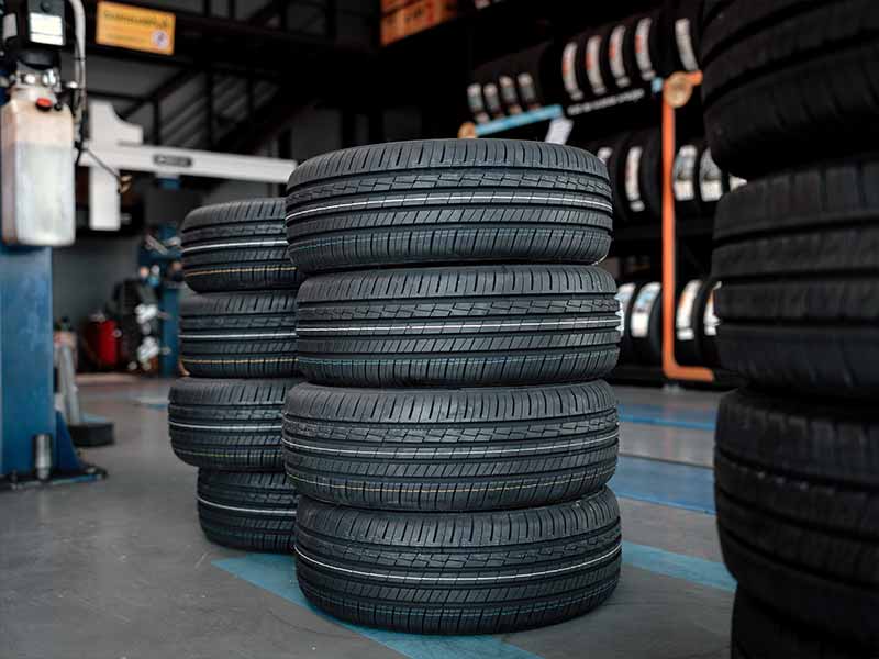 should you store tires vertically or horizontally