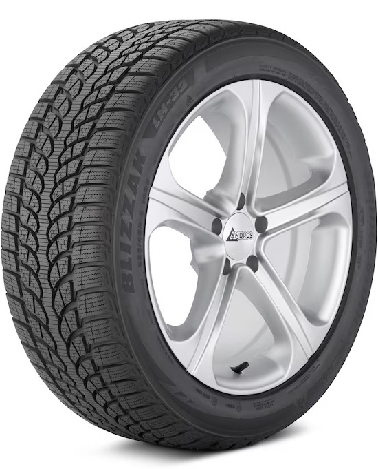 Bridgestone Blizzak LM-32 tire